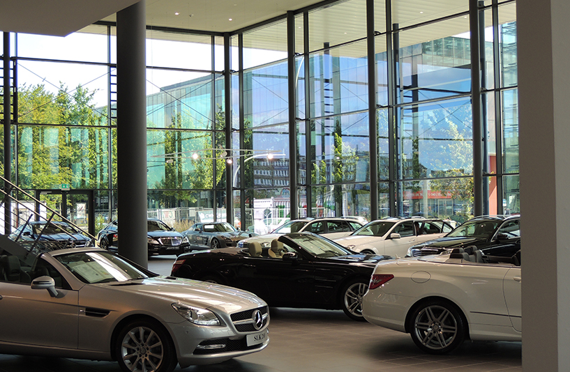 Mercedes-Benz NDL Hamburg – Showroom